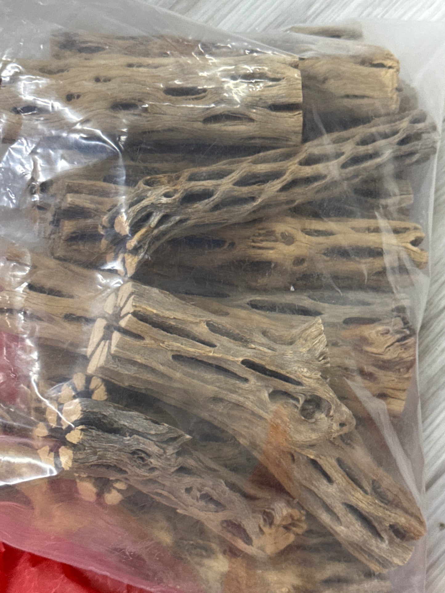 USA chew toys free from toxins, glue, nails and paints