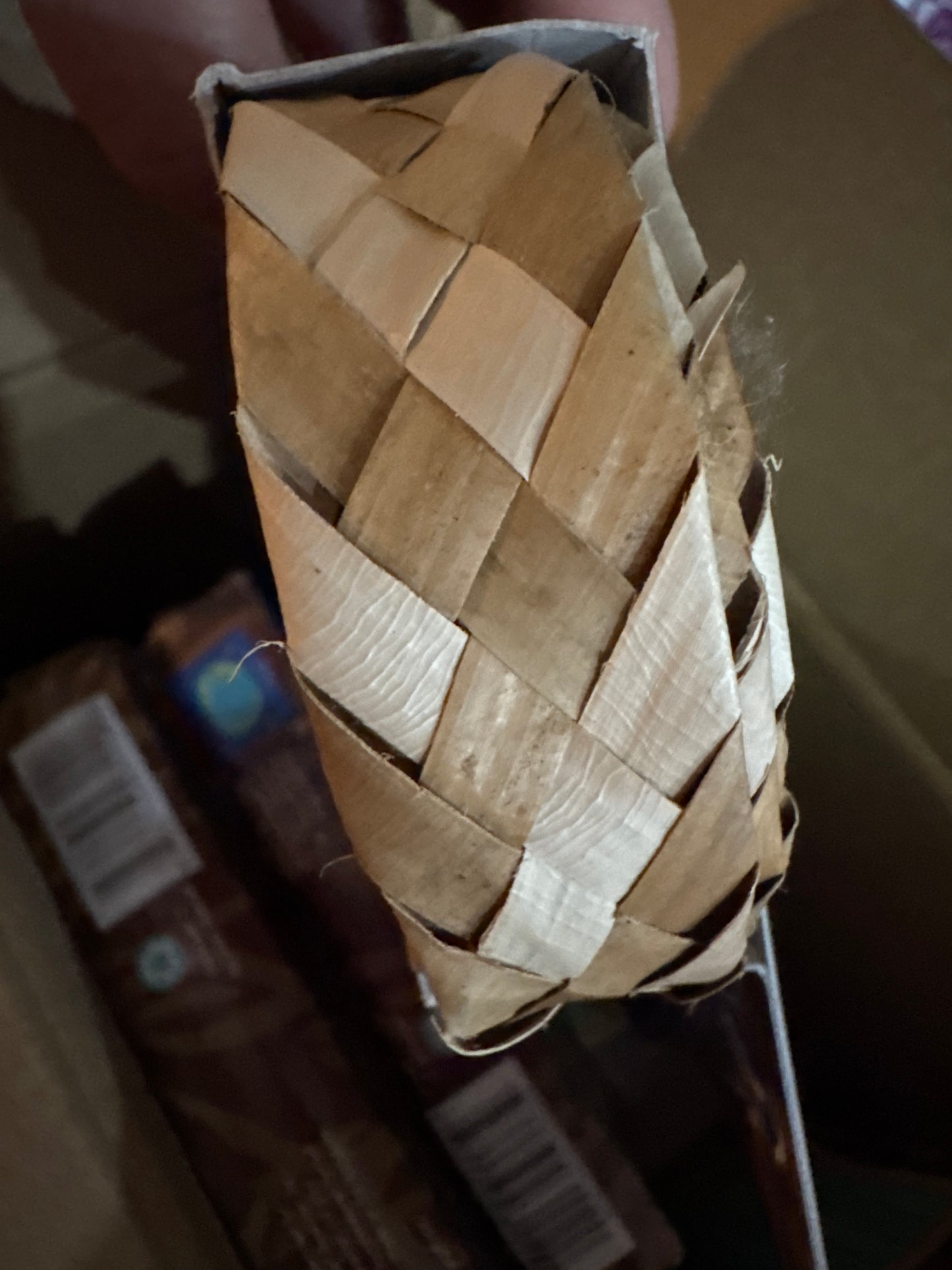 1.2 m shredders natural woven palm leaf approved by veterinarians