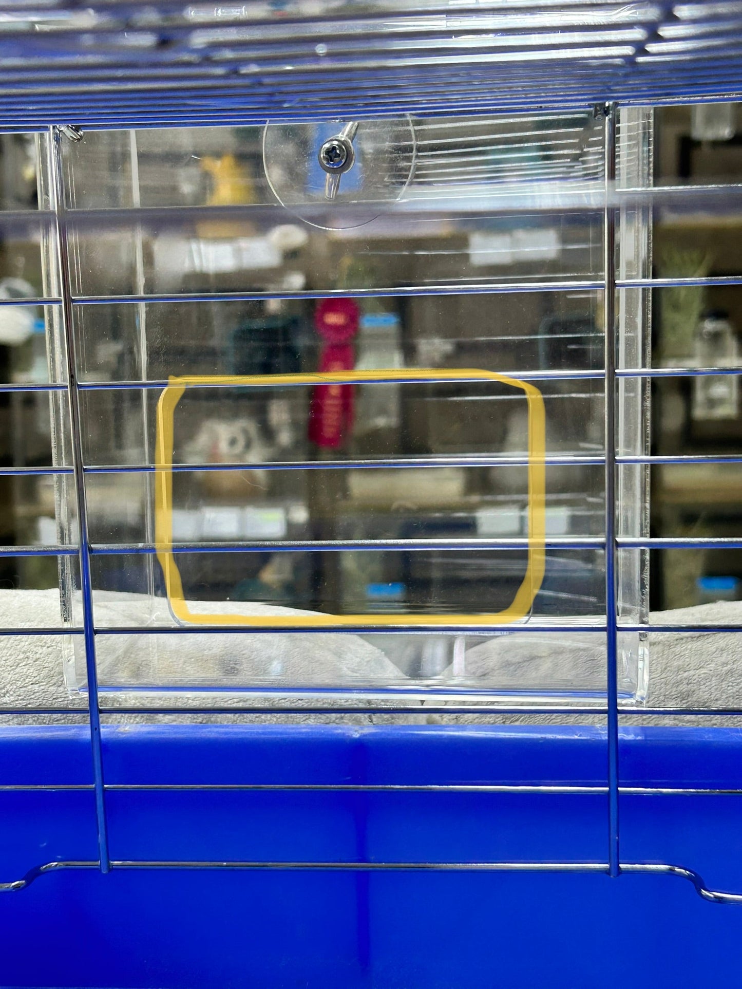 Acrylic hay holder / hay box/ holders hay rack 2 options —- sleek and fits any cage