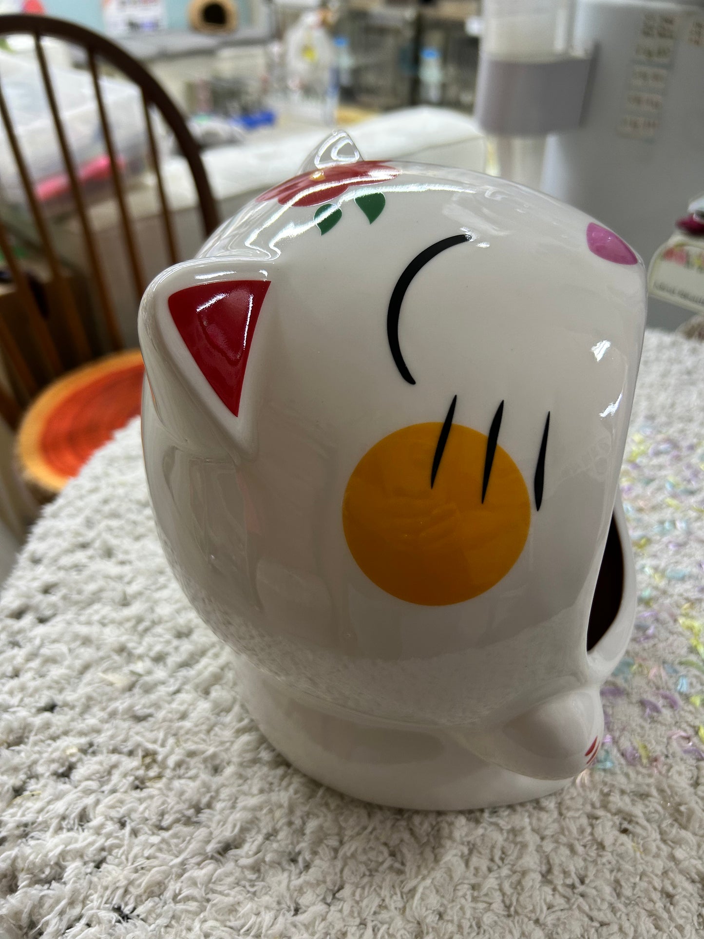 Ceramic Cat design hideout