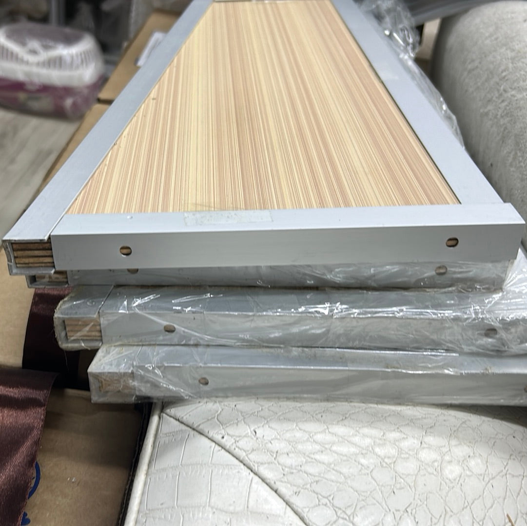 Tapered wooden platform with aluminium edges for previous version of acrylic cage from me