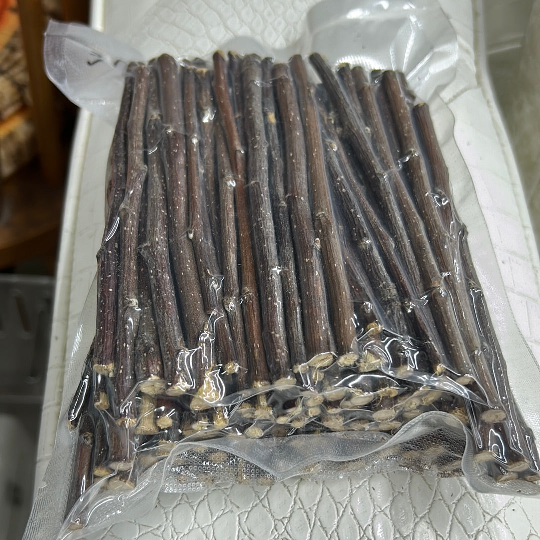 Minnie's Famous Natural Apple Sticks sticks washed, boiled and baked (thinner generally)