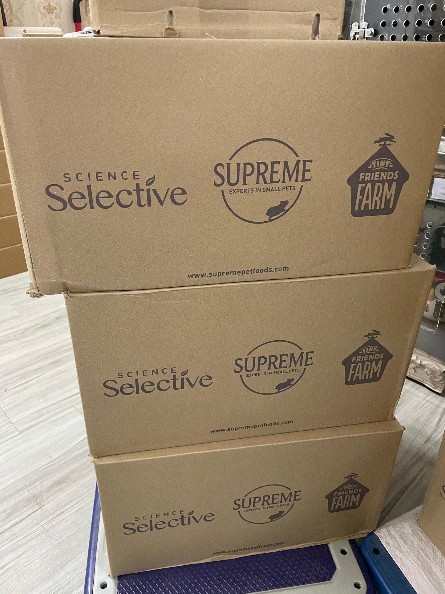 Supreme Science Selective Fortified Chinchilla Diet expiry April 2026