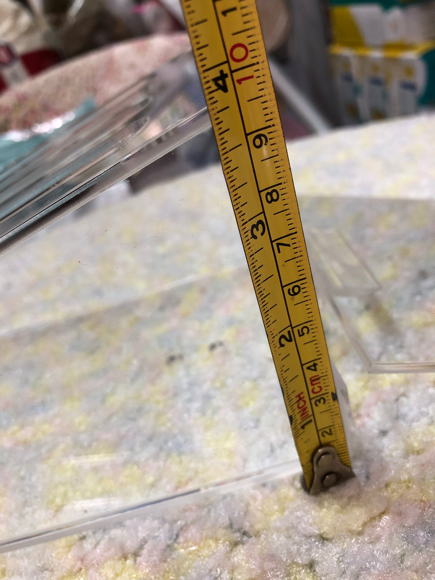 Acrylic hay holder / hay box/ holders hay rack 2 options —- sleek and fits any cage