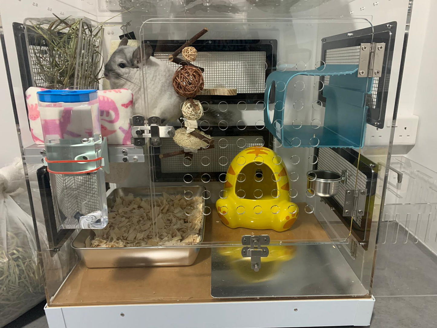 Small Premium 2 tiered acrylic cage 24x 18x 22 inches with 1 tiled platform highest quality cage without accessories