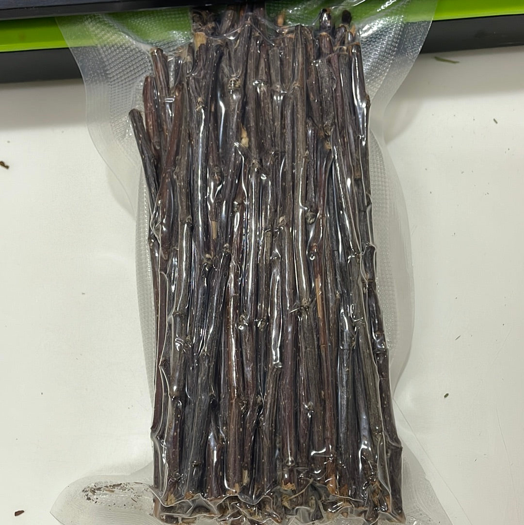 Minnie's Famous Natural Apple Sticks sticks washed, boiled and baked (thinner generally)