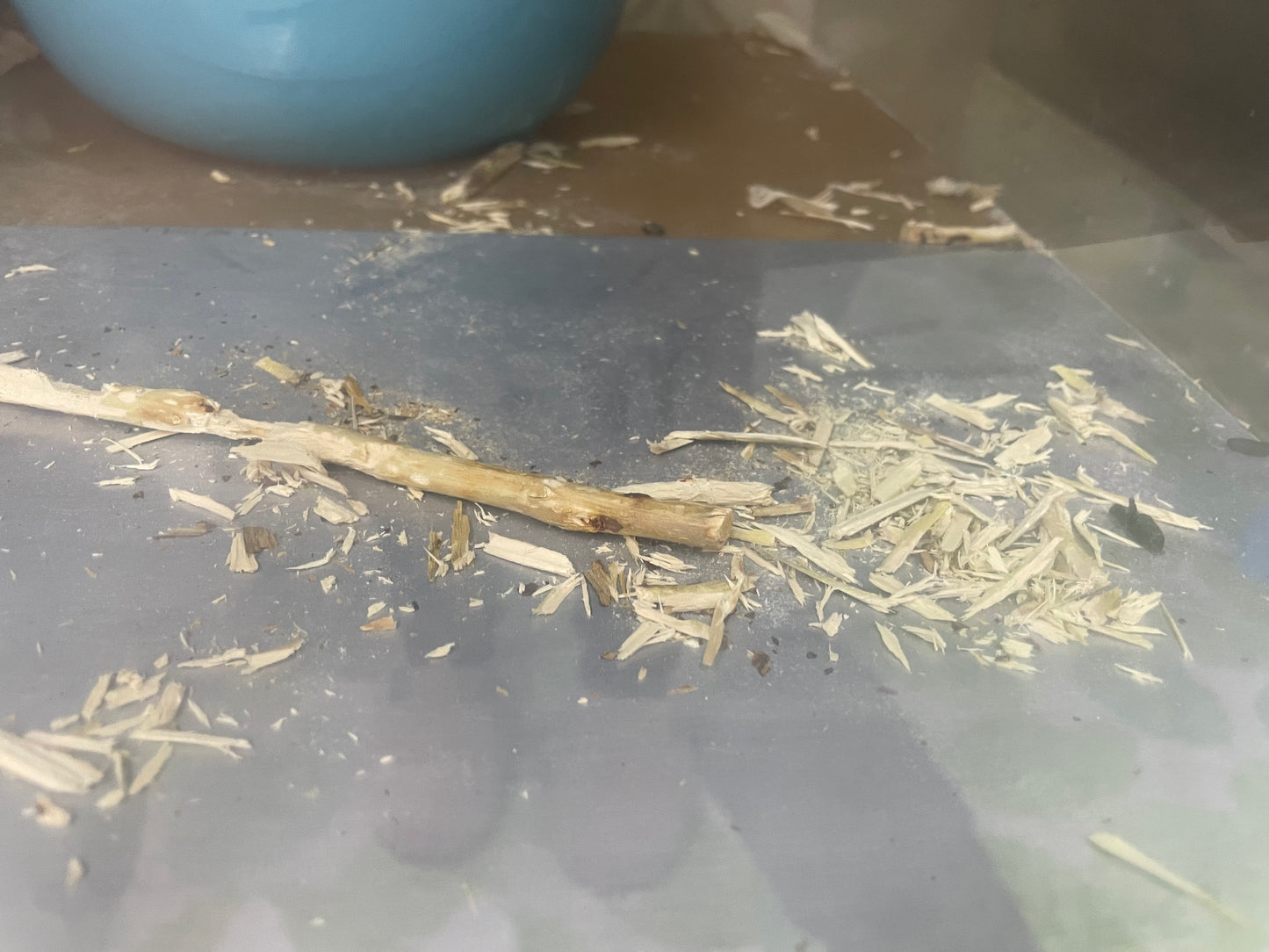 Minnie's Famous Natural Apple Sticks sticks washed, boiled and baked (thinner generally)