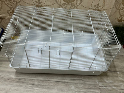 80 x 48 x 45 cm hamster, rabbit, Guinea pig wire cage (with tiny bit of rust but largely good condition). Disinfected. 2 big door top n front