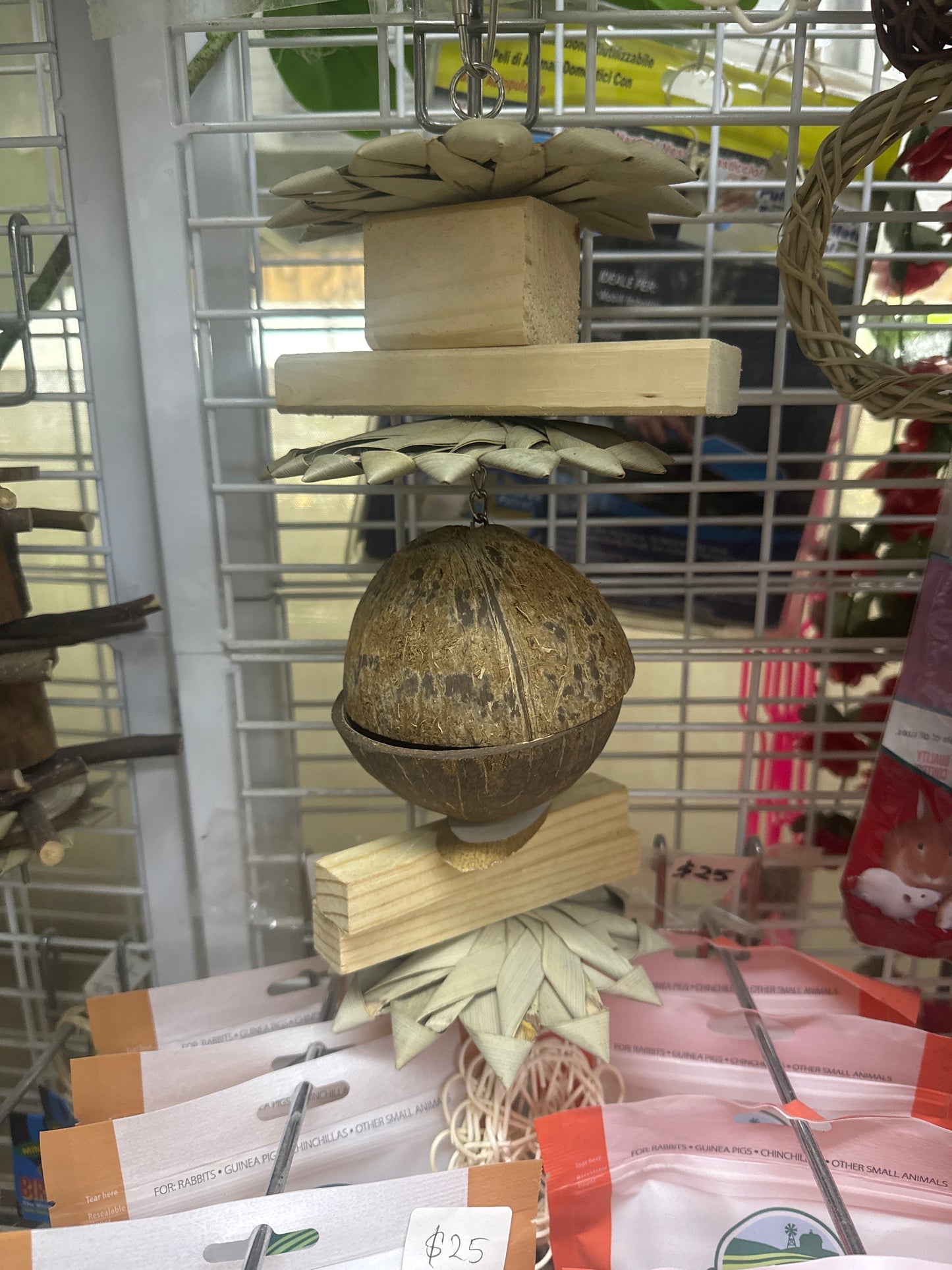 Pet palace beachgoers DIY stringed toys from USA mycritterstore.com