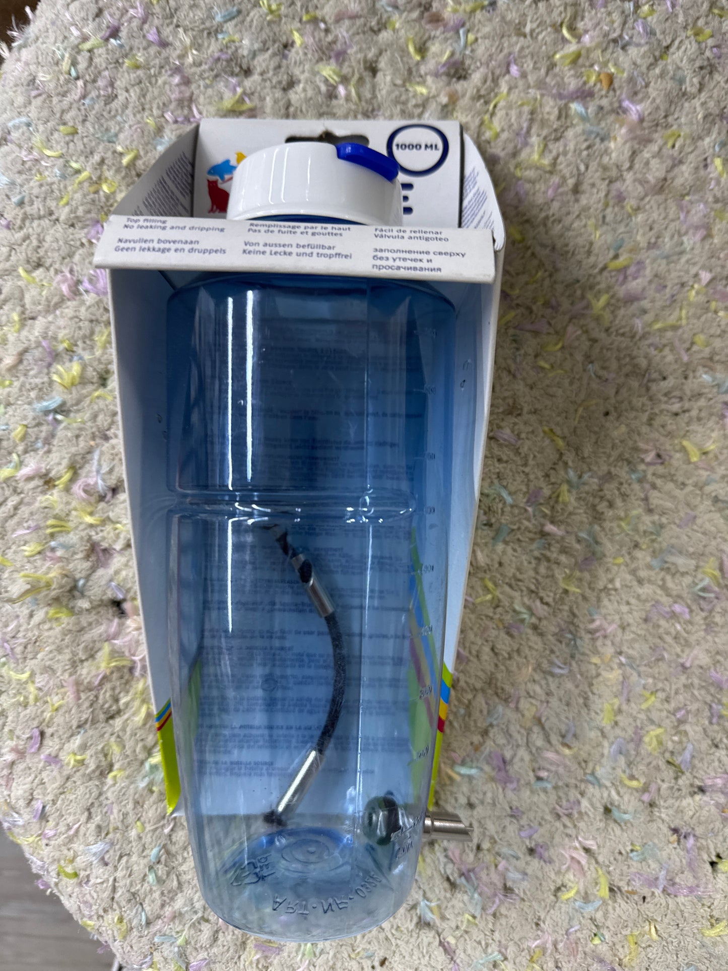 Refillable Savic 600 ml /1 litre bottle flip top with needle tip (bigger acrylic bottle holder is available too)