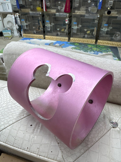 Used items/ used products/ 90% or brand néw items