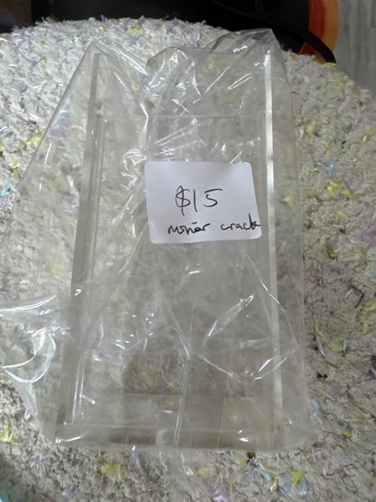 Used items/ used products/ 90% or brand néw items