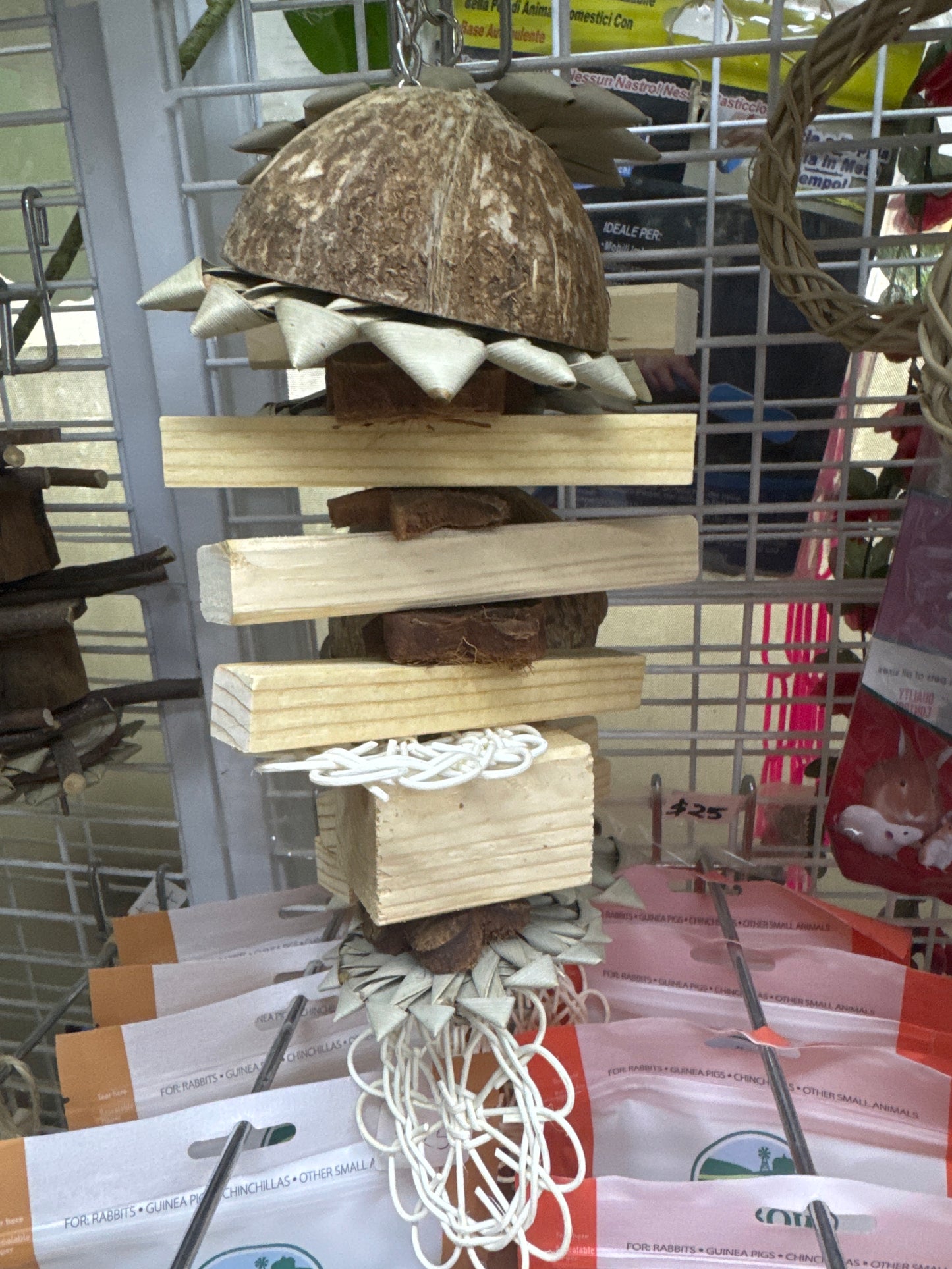 Pet palace beachgoers DIY stringed toys from USA mycritterstore.com