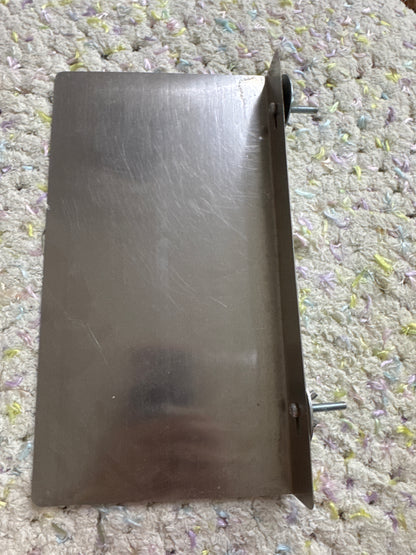 Used items/ used products/ 90% or brand néw items