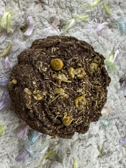 Minnie’s Timothy Hay Cakes/ cookies with herbs  “Atas hay cookies”