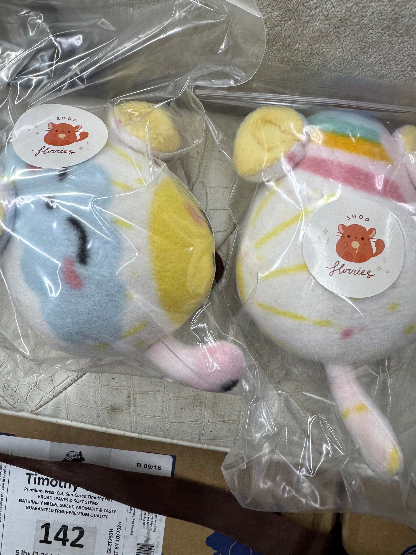 Anti Pill fleece products: chin beanies, tempura pillows and hammocks by Flurries