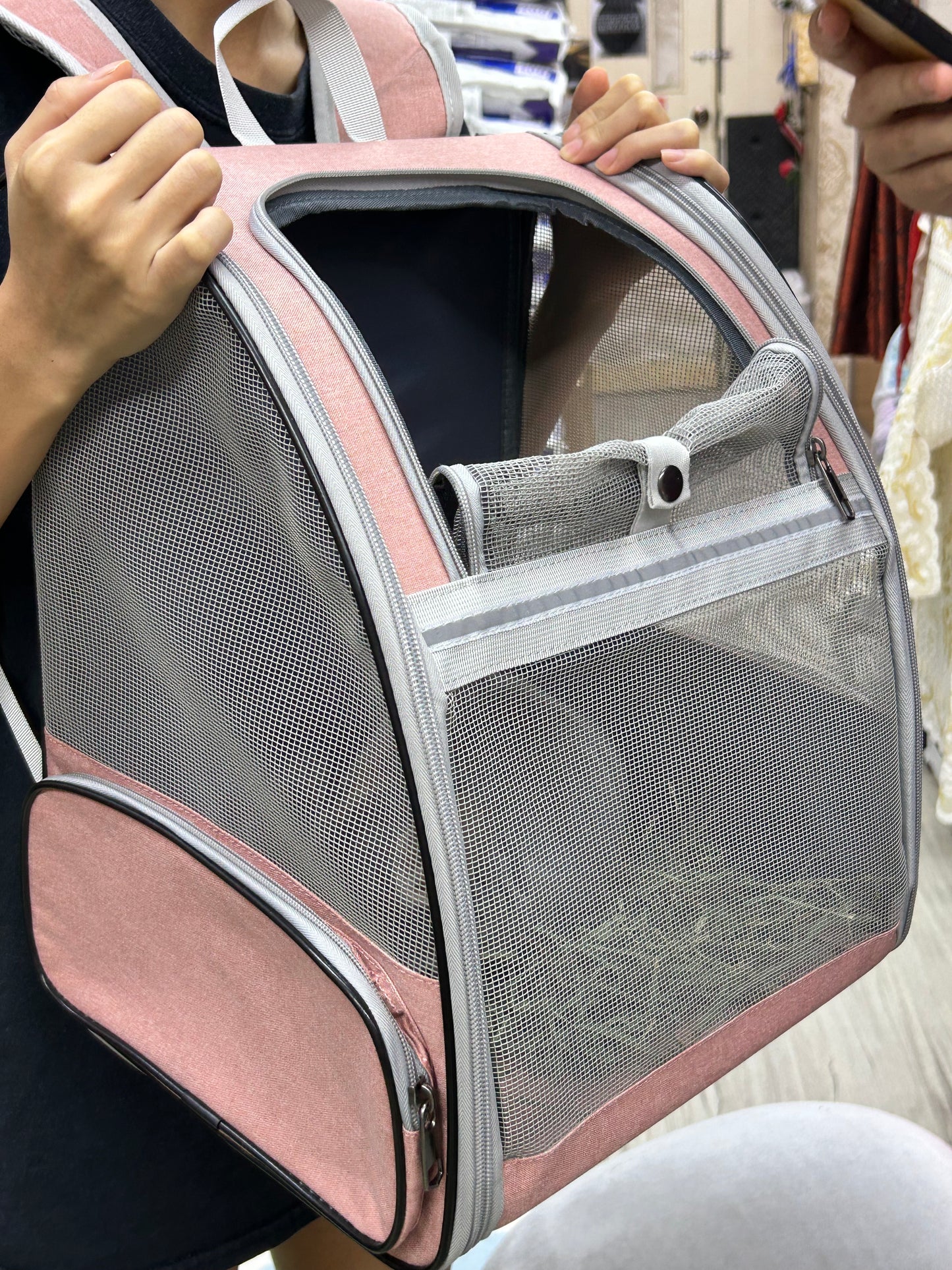 Backpack Fabric Pet Carrier imported from USA suitable for chinchillas