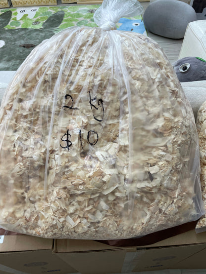 Kiln dried aspen shavings / bedding best quality big flakes dust free