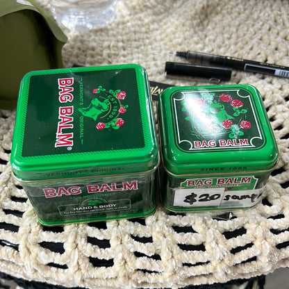 Bag Balm 4 oz and 8 oz (since 1899)